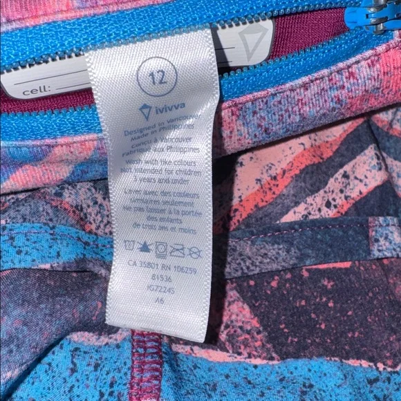 Ivivva by Lululemon Girls Size 12 Running Shorts Colorful Print Zip Pocket - Picture 6 of 12